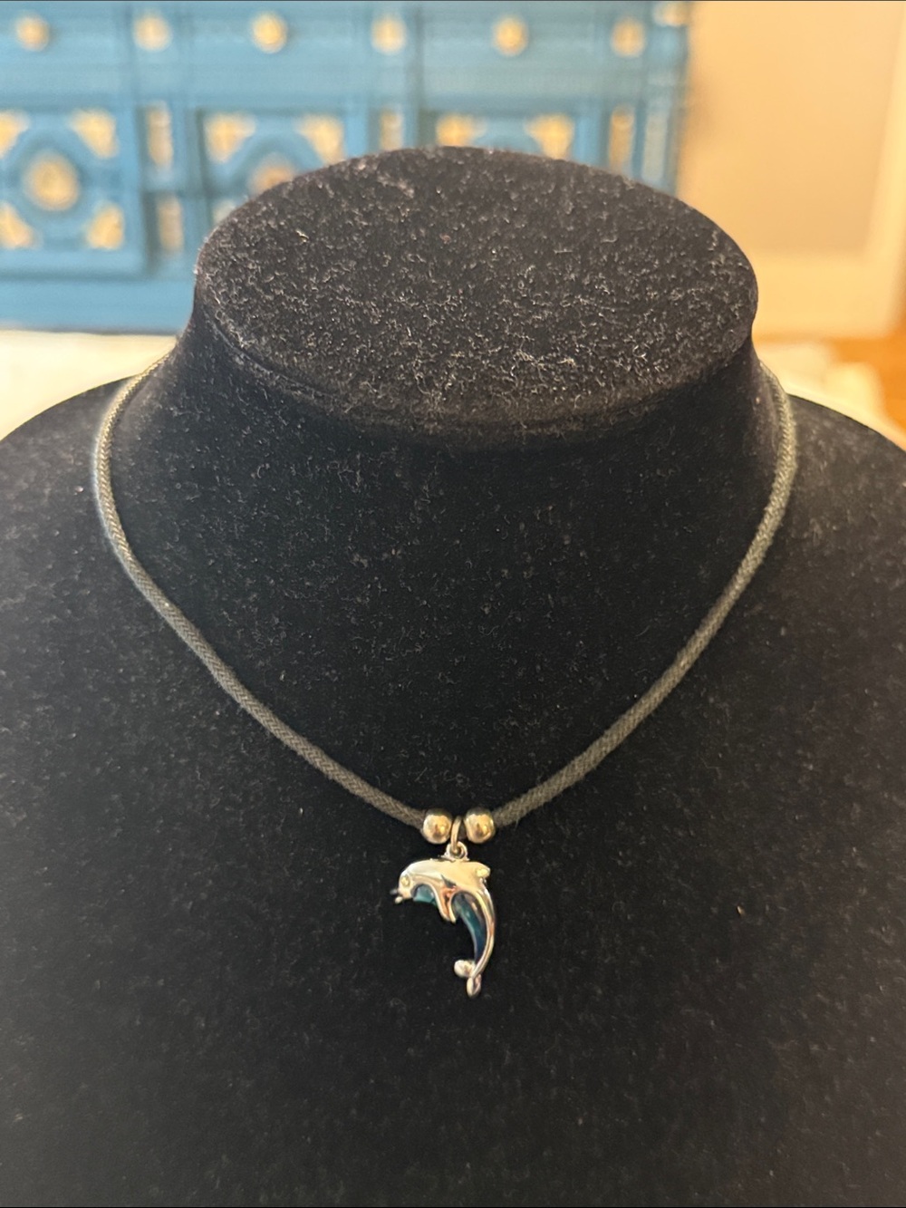 Vintage Black Rope Silver Tone Abalone Dolphin Pendant Choker Necklace